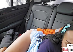 Amateurs Thai mom suck BWC in the car