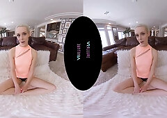 Virtual Reality In Are You My Ideal Man?