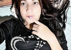 College cutie masturbating with a follower