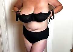 Undressing, bbw mom, day