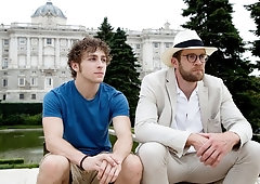 Nighttime public anal session with Calvin Banks and Colby Keller