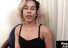 Latin chick trap Jessica Kush jerking her rod