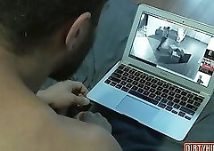 Muscle bear interracial with cumshot