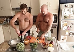 Kitchen, kink, gay cooking