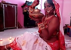 Amateurs in Tamil sex with an inexperienced Indian girl showing off her curves