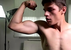 EastBoys.com - Latino Daniel Donovan live on webcam