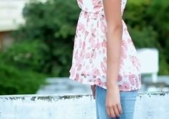 Lovely Katy Alvarez undresses and goes solo outdoors for more emotions