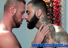 Inked Bear Sucks Shlong And Gets Banged