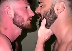 Troy & Jordan - The Suck Off