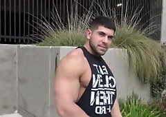 Str8Chaser.com - Trimmed Damien Stone & Paul Wagner doggy fucks in public