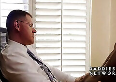 Ebony Twink Interupts DILF Doctor's Work