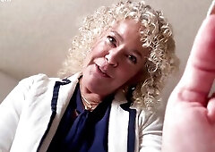 step Mamma's Feel Worthy Snatch Helps Her Disabled Male