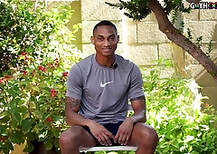 Black stud Eli Bennett talking about his XXX movie