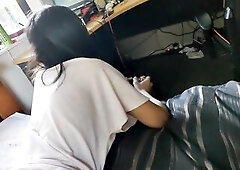 Coaching my Trans GF how to Play Nuketown in COD BLOP2 Zombies