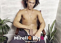 Surfer providing a truly torrid hj