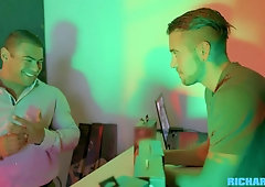 RICHARDXXX the wish of boner becomes reality