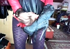 Fag, crossdresser heels, cumming on