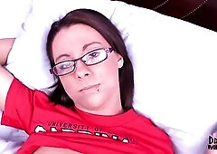 So damn sexy and likes to get my load!