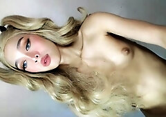 Blonde tight pussy babe solo toy fun in glamour masturbation