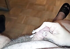 big beautiful woman Domina with Lengthy Nails gives fleshly Tugjob for Tiny Wang Serf