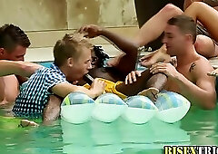 Bisex dudes sucking black cock