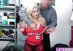 Ideal mother I'd like to fuck Can't Resist When LP Officer Bows Her Over and Screws Her - Liftermilf