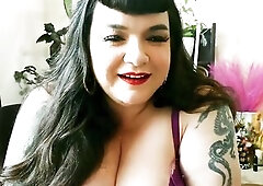 My massive titties love collecting your cum. See me milk a VERY LARGE, VERY realistic sex-toy using my ideal, pretty LARGE breasts. I talk u throughou