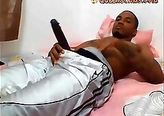 Black cocks and white cum live on Queerscams.com