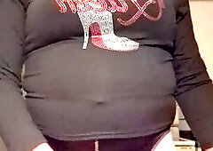 Naughty birthday surprise: Satisfy your sweet tooth with a hot shemale in the kitchen!