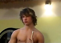 Giving head in the bowling club