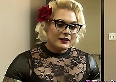 Tgirl babe riding dick and sucking