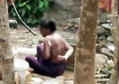 Indian Is Taking A Bath And Show Boobs And Big Ass