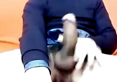 Italian Str8 Guy with Big Cock cums on cam #118