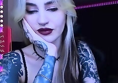 Amateur Blonde Teen Plays Solo with Toy Webcam Porn