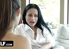 Mylf - Seductive mother I'd like to fuck Passionately Slides Her Tongue In Concupiscent Hotties Soaked Snatch Until This babe Reaches Climax
