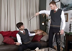 Young wizards Dacotah Red and Elliot Finn fuck each other