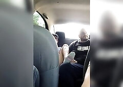 Sexy amateur pair screwing. This babe can't resist in the uber