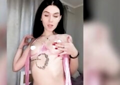Darksome locks hide sexy secrets. I disclose 'em on OnlyFans
