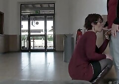 Hard Bang in a Teach Station - Popp Sylvie in Public