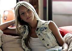 Cute skinny Anjelica fucking