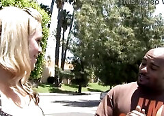 Hawt Chick Riding Massive Ebony Penis