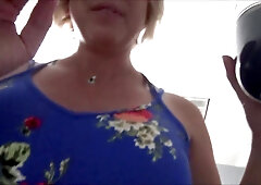 MomComesFirst - Brianna Beach - Home From The Beach - Brianna beach