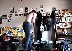 Beauty small tit amateur teen masturbating her shaved pussy