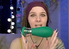 A ENJOYABLE SENSATION - The Bad Peach's Chick Pistil Tongue Sex toy Review