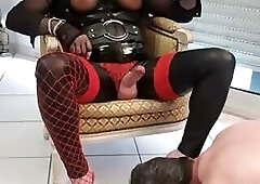 Old slave for mature transvestite