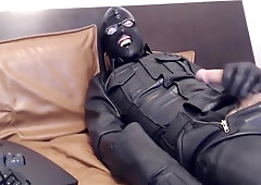Leather Cam Show Lots Of Cum On Leather!