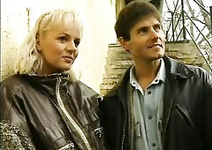 Golden-haired girl cunt licked and screwed previous to facial.