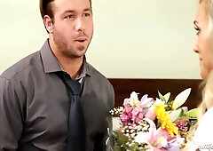 Cheating Milf Brandi Love Sneaks Off To Make Secret Lover Cum Before Her Husband!