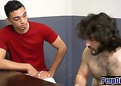 Snitching on my buddy to the cops