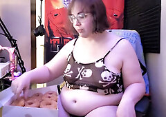 Feederism, trans, big belly